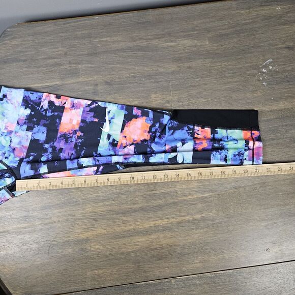 Women's Nike Pro Running Multicolor Floral Cropped Leggings Sz Medium - Picture 7 of 7